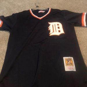 TIGERS JERSEY